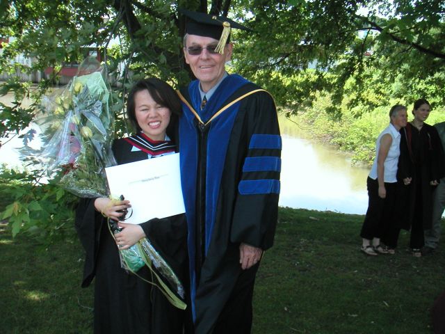 Zhengzheng with her Master's degrees.